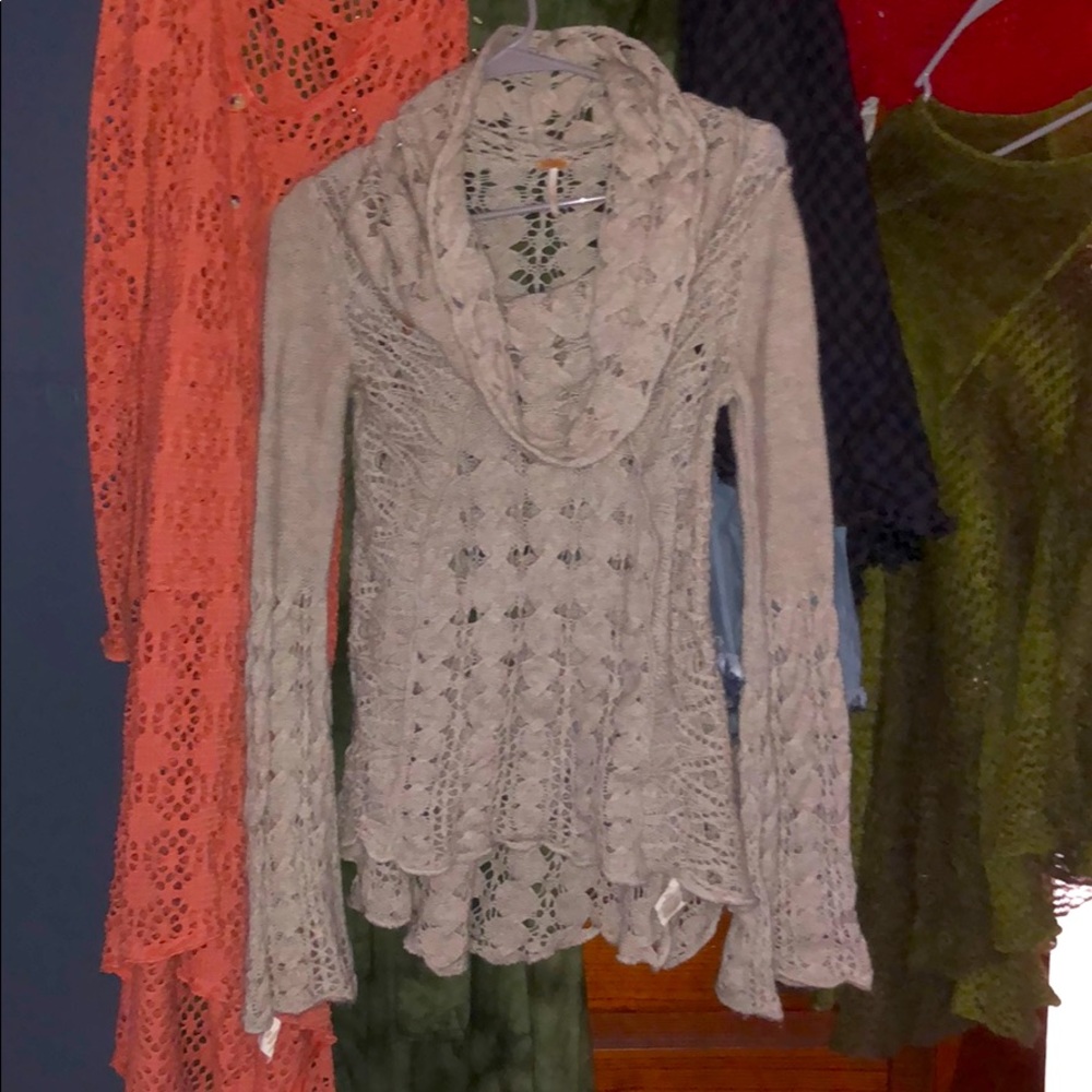 Xs Free People sweater. Great condition